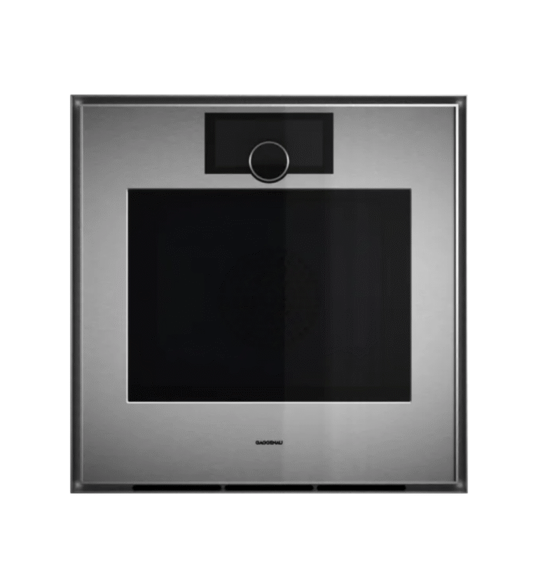 Piekarnik Gaggenau GO450120 – model z serii Expressive z zawiasami prawostronnymi, elektronicznie otwieranymi drzwiami i pirolitycznym czyszczeniem. Wyposażony w pełnopowierzchniowy grill, dotykowy interfejs z pierścieniem sterującym ze stali nierdzewnej oraz automatyczne programy pieczenia z precyzyjną regulacją temperatury.